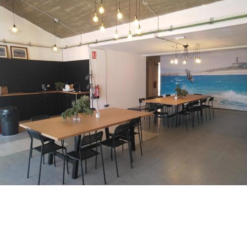 Area Surf House