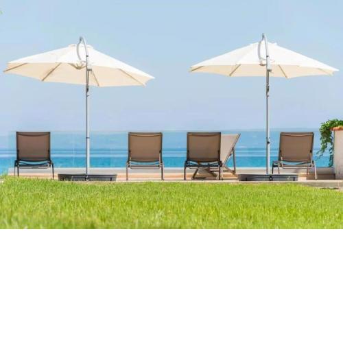 Arelia Beachfront Garden View Apartment