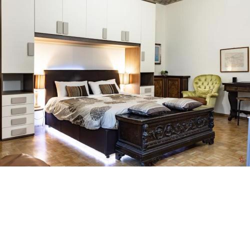 Arena-Center Luxury Apartment