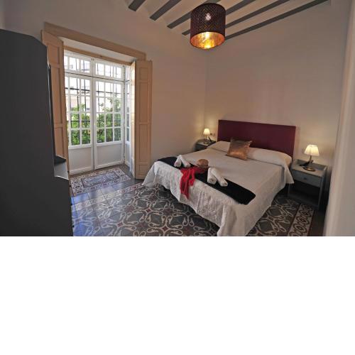 Arenal 8 rooms 3 plantas