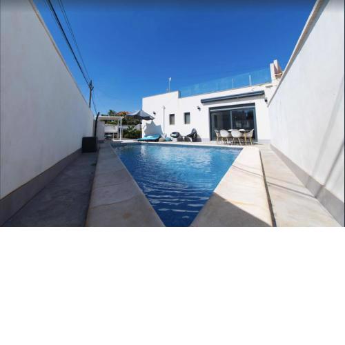 Arenas house