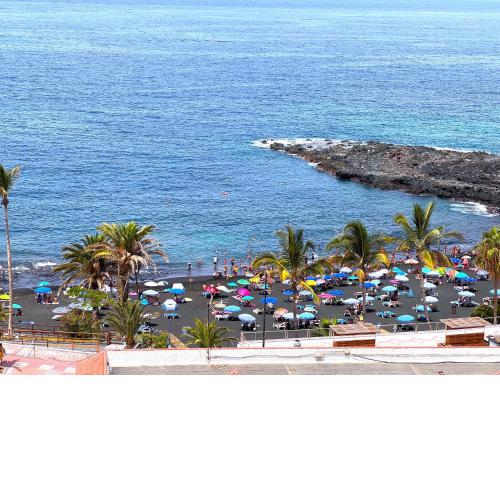 Arenas Negras 13, alojamiento con vistas a la Playa