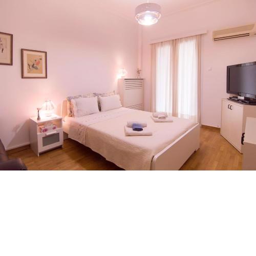 Areos Apartment