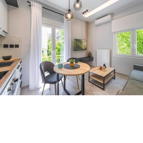 ARES - Standard Suite in Downtown Thessaloniki