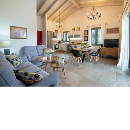 Ares Villa