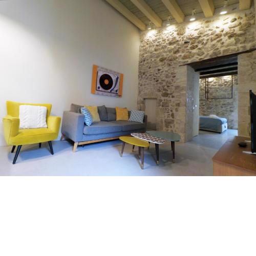 Ares vintage apartment