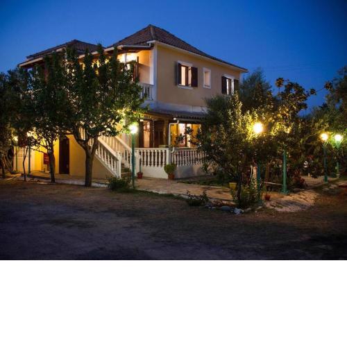 Areti Orfeas Two-bedroom Apartment