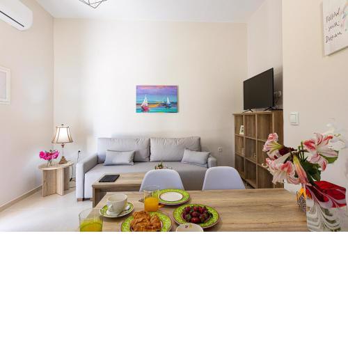 Aretousa apt, few steps away from the beach!
