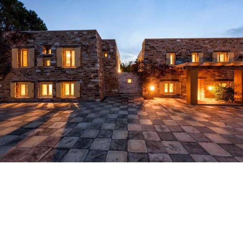 Aria Paros Residence