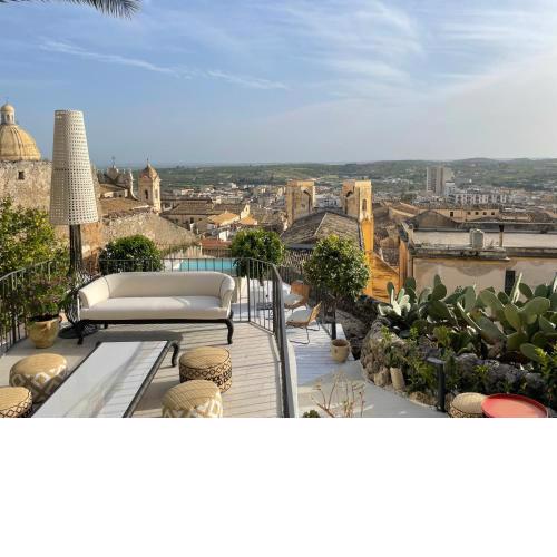 Aria Rooms and Terrace