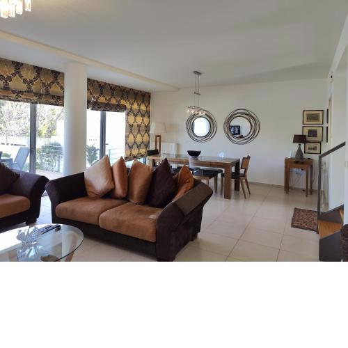 Arianna 2bd Villa