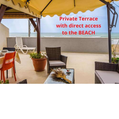 Arisa -Terrazza Privata 60 MQ sulla Spiaggia