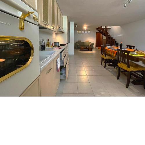 Aristanis Home Guesthouse
