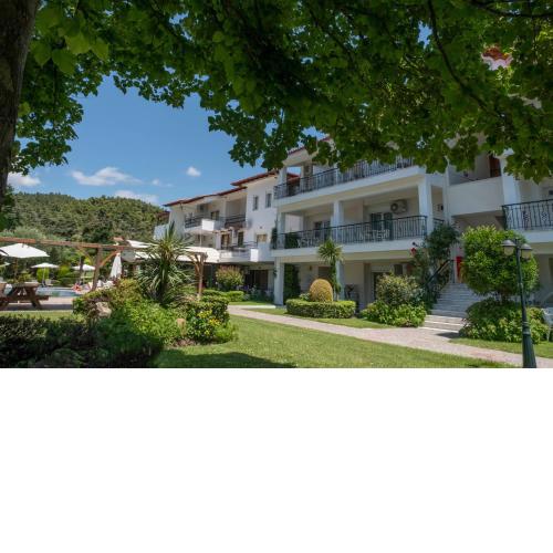 Aristides Hotel