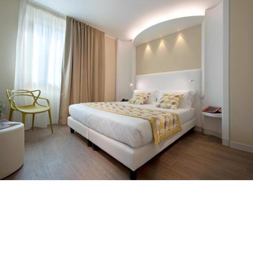 Ark Hotel