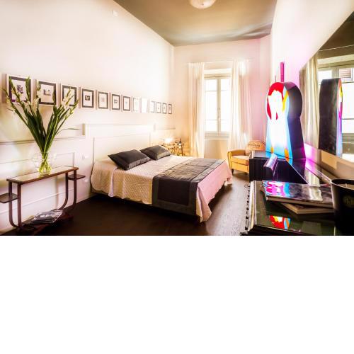 Arnobio Florence Suites