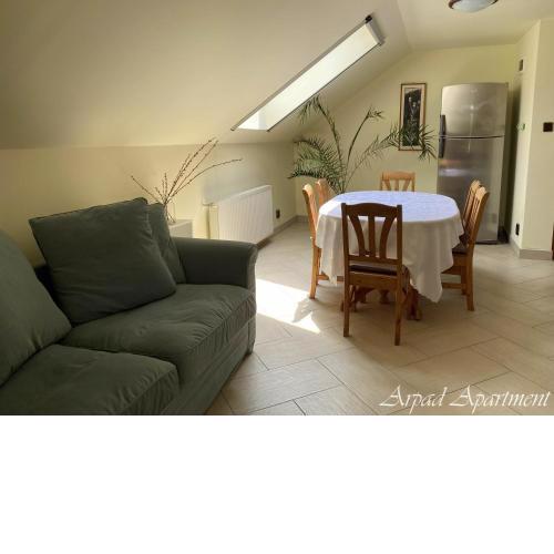 Árpád Apartman
