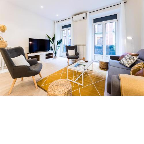 ARRASATE SUITE APARTMENT