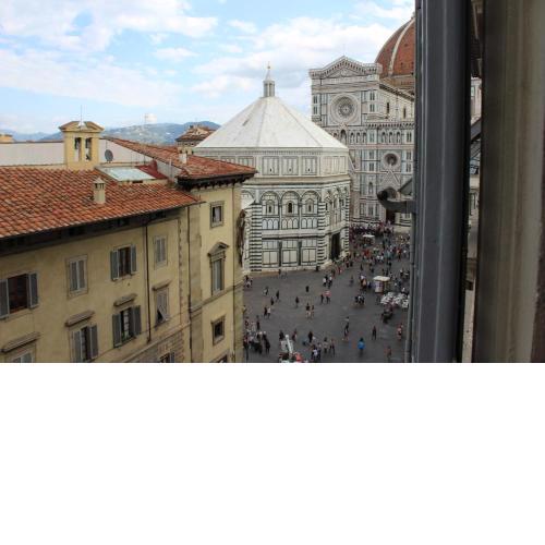 Art Apartment Duomo Luxury View