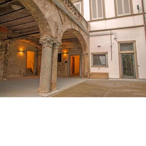 Art Gallery Suite