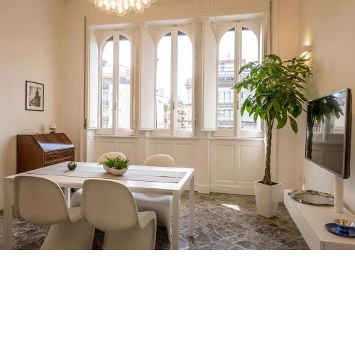 Art View Luxury Apartment