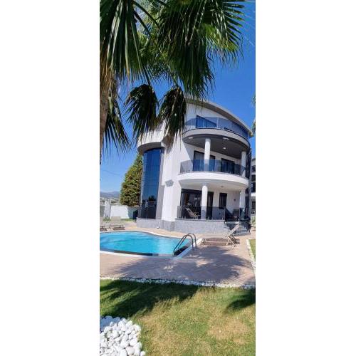 Art Villa 1