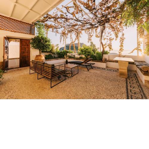 ARTE LINDOS VILLA