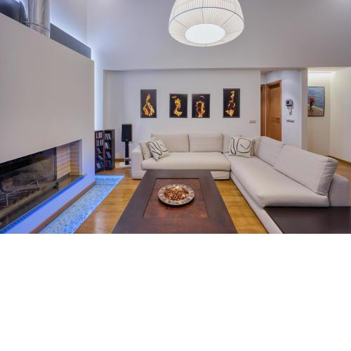 Artemis Luxury Penthouse by Estia