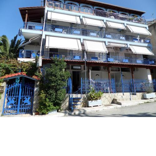 Artemis Studios & Apartments