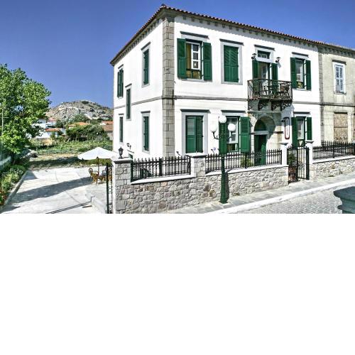 Artemis Traditional Hotel