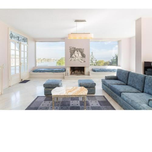 Artemis Villa near Athens airport