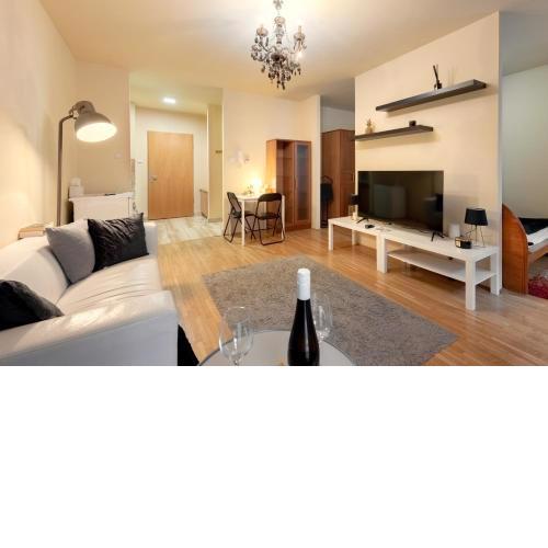 ARTEMISIA Luxury Apartments BALCONY II