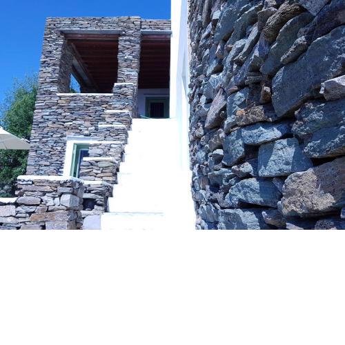 Artistic Cycladic Residence with spectacular panoramic view