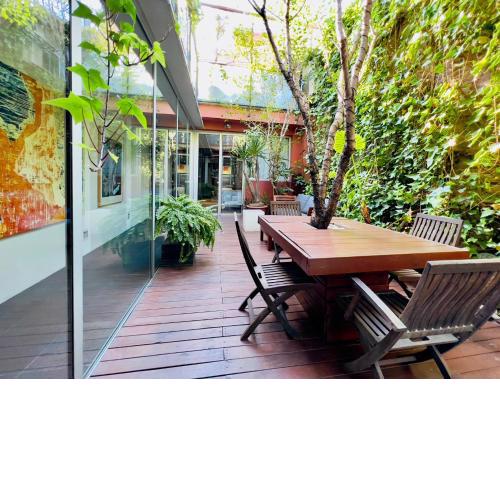 ArtlifeBCN Urban Oasis Apartment