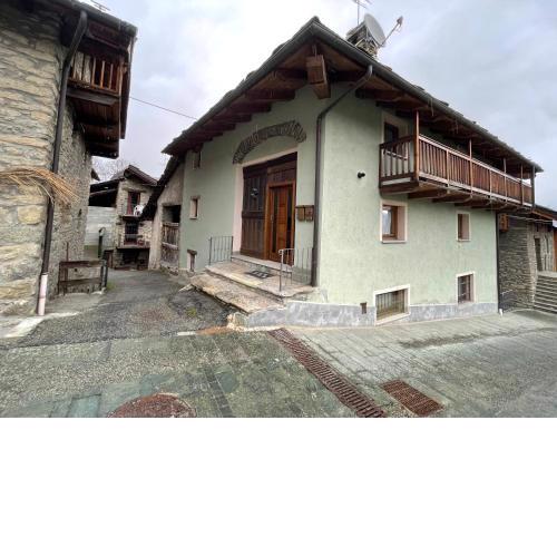 Arturo’s house