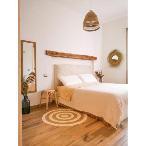 Arya Room