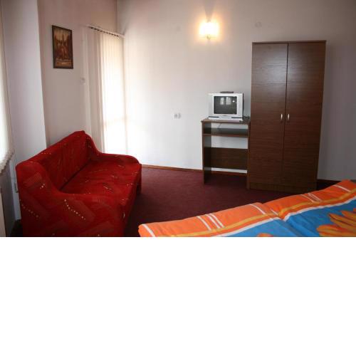Aseva House Family Hotel