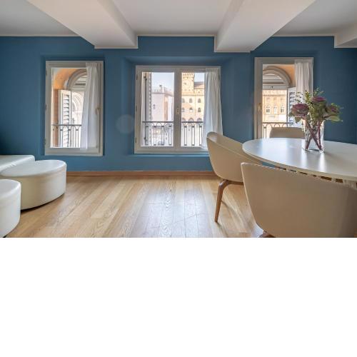 Asinelli Apartment