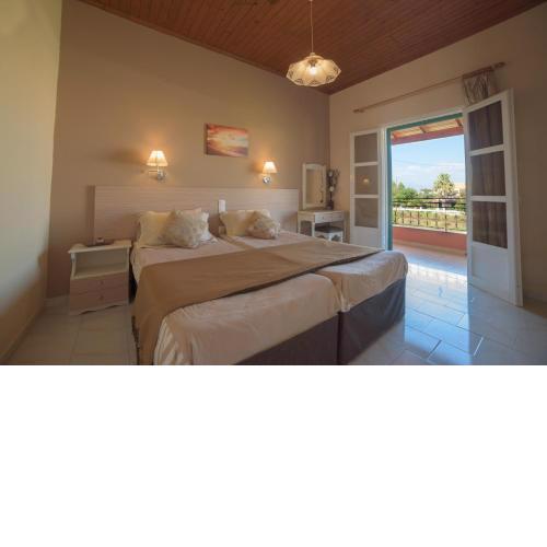 ASPASIA APARTMENTS