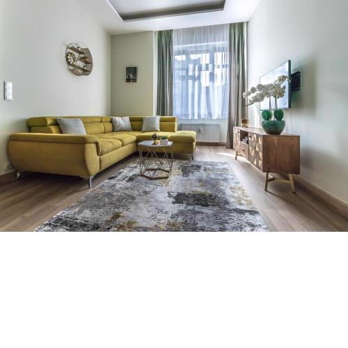 ASSEA Superior Apartment Downtown