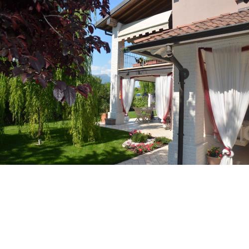 Asso Bed & Breakfast