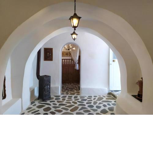 «Astrofeggia» A private stone house Nature-Seaview