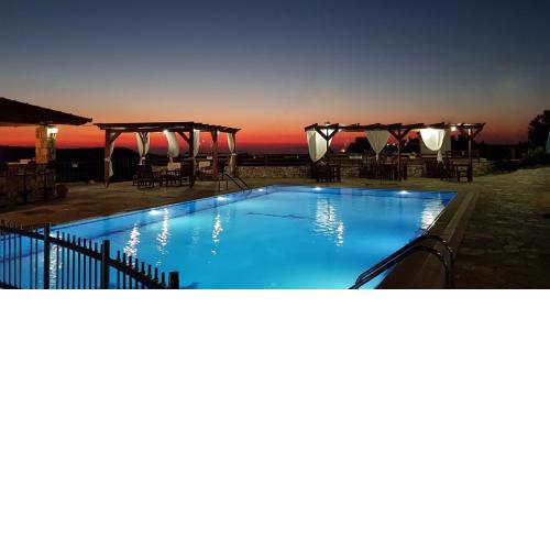 Ataviros Hotel