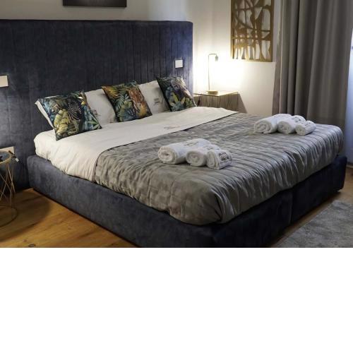 Atenea Palace Rooms