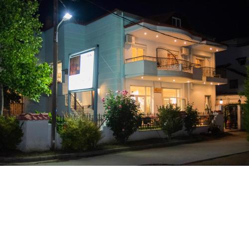 Athanasia inn