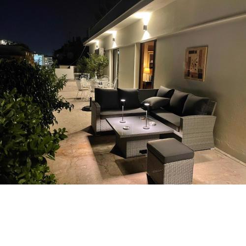 Athens Neos Kosmos penthouse, sea and city view