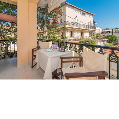 Athina's Maisonette