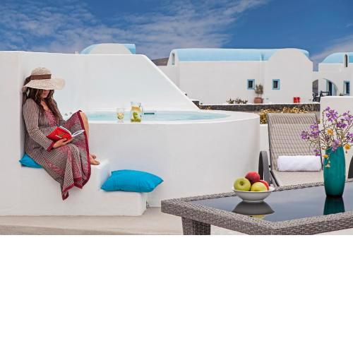 Athiri Santorini Family Friendly Hotel