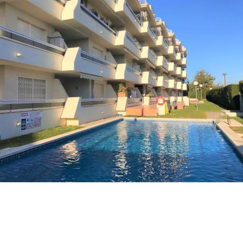 ático con barbacoa, piscina y parking 133B - INMO22