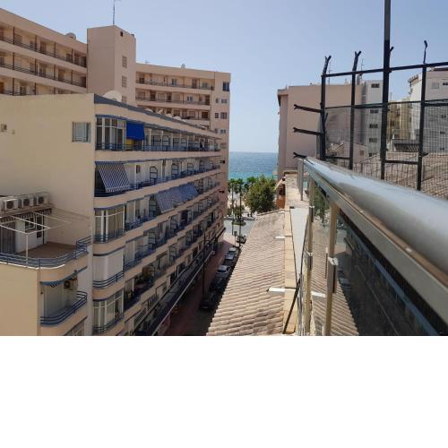 Ático con encanto, 50m de la playa, vista al mar, wifi fibra, gran terraza